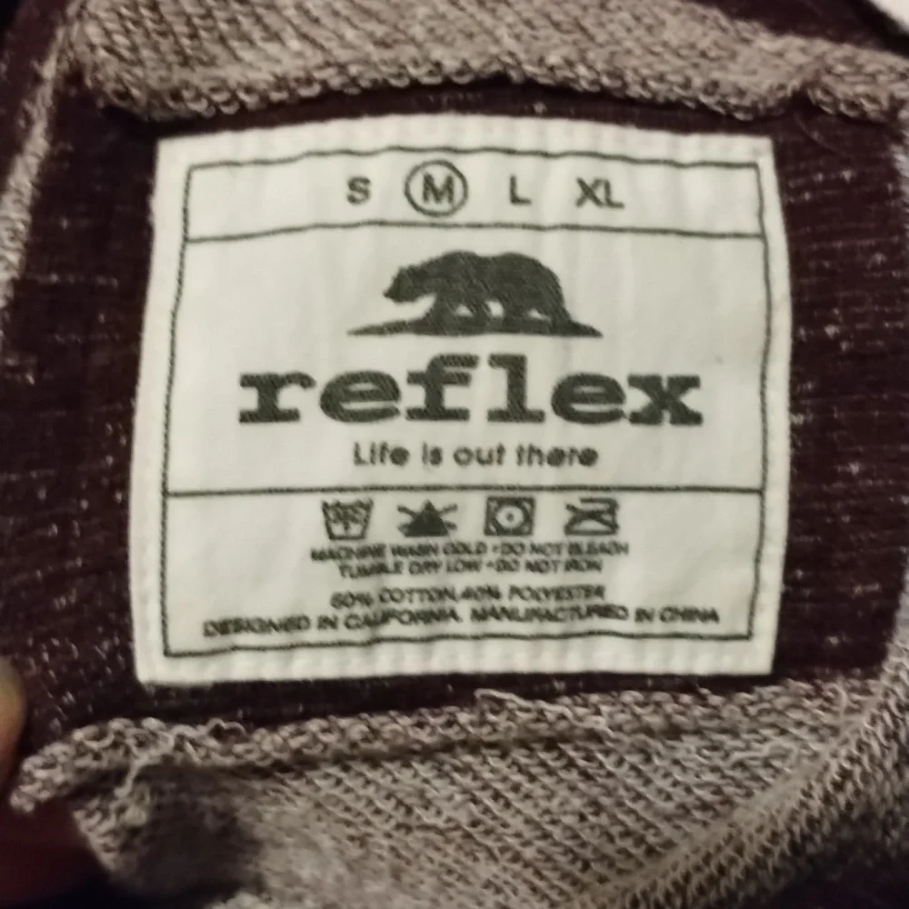 Reflex Womens medium Love Logo Pullover Blended Cotton Burgundy Hoodie crop top - Picture 11 of 12